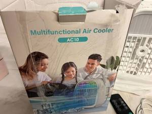lot 11 image: White Multifunctional Air Cooler