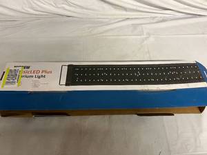 lot 35 image: Nicrew ClassicLED Plus Aquarium Light