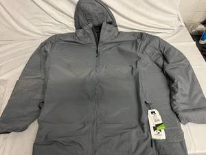 lot 79 image: Mens Storm Creek Eco-Insulated Hoodie - 3XL