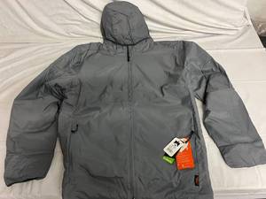 lot 85 image: Mens Storm Creek Eco-Insulated Hoodie - XL