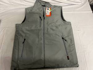 lot 91 image: Mens Storm Creek Smooth Shell Vest - L
