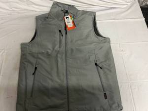 lot 93 image: Mens Storm Creek Smooth Shell Vest - L