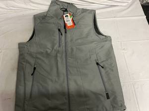 lot 96 image: Mens Storm Creek Smooth Shell Vest - L