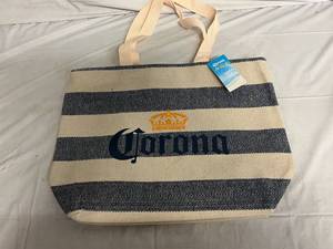 lot 256 image: 3 Corona Tote Bags