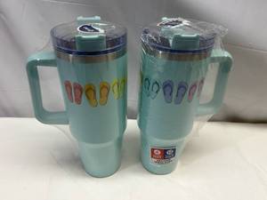 lot 4 image: MM. 2x CircleK Stainless Steel Vacuum Insulated Tumblers