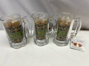 lot 15 image: MM. 3x Harry Potter Butter Beer Mugs