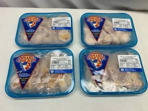 lot 70 image: L. 4x avg Wgt 4.5lbs(will not be the exact weights as photo)Air Chilled Smart Chicken Party Wings