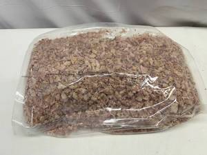 lot 74 image: L. 5lbs Bacon PiecesCrumbles
