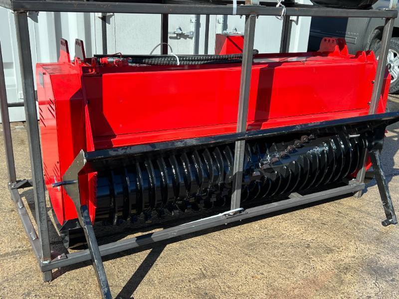 lot 1463 image: FUTURE Skid Steer Loader Mulcher (FT-72PRO)