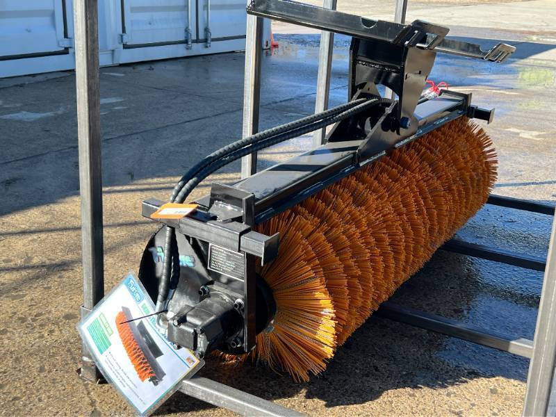 lot 1536 image: FUTURE Skid Steer Sweeper, 60 Inch