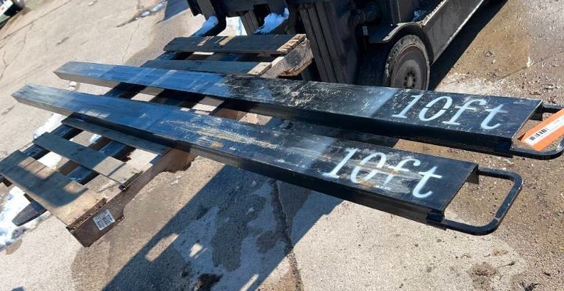 lot 8510 image: FUTURE Fork Extensions, 10 Ft, pair