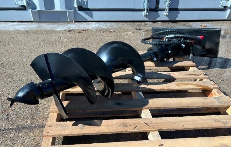 lot 5505 image: FUTURE Mini Skid Steer Auger 12 inch