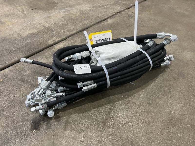 lot 6842 image: FUTURE Mini Excavator Hydraulic Hose