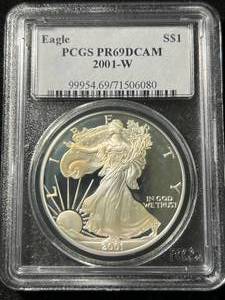 lot 01 image: 2001 PROOF AMERICAN SILVER EAGLE PCGS PR69DCAM