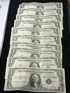 lot 85 image: GROUP OF 10 US $1 BLUE SEAL SILVER CERTIFICATES
