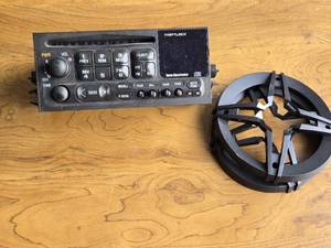 Chevrolet CD Radio 09383075 - Untested
