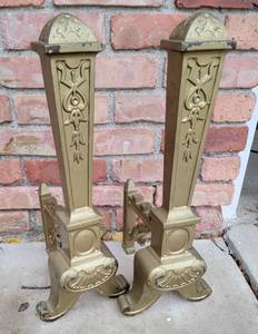 lot 115 image: Art Deco Gold Painted Andiron Set