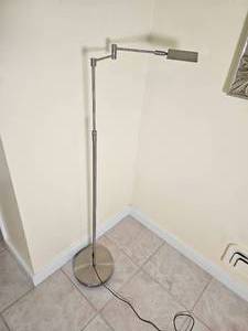 lot 56 image: Modern LED Wing Arm Reading Lamp