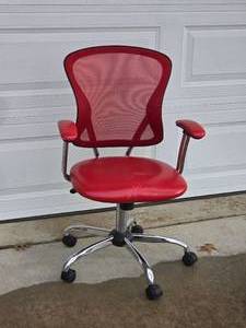 lot 84 image: Modern Industrial Ruby Red Rolling Office Chair