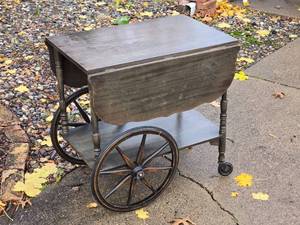 lot 85 image: Vintage Wood Drop Leaf Tea Cart