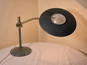 lot 80 image: Mid-Century Modern Industrial Desk Lamp