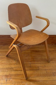 lot 4 image: Mid Century Thonet Bent Plywood Chair