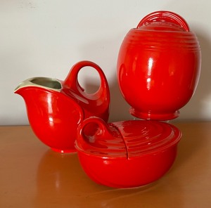 lot 72 image: Halls Superior Quality Kitchenware Cookie Jar, Ted Ball Pitcher and Serving Dish