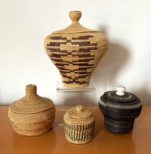 lot 78 image: Four Vintage Handcrafted Ethnic Woven Baskets