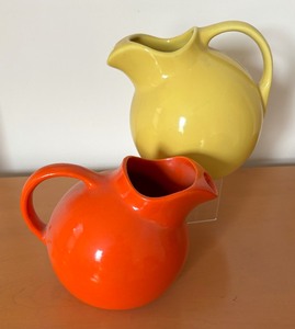 lot 79 image: Vintage Mid Century Hall and GM Ball Pitchers
