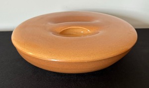 lot 90 image: Russel Wright Iroquois Casual Ripe Apricot, Large Covered Divided Serving Bowl
