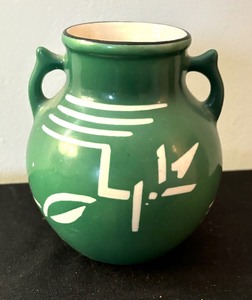 lot 114 image: Art Deco Bilh Pottery Vase  Jug