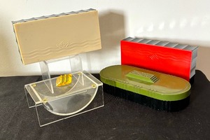 lot 153A image: Four Vintage Lucite and Bakelite Dresser Boxes