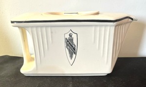 lot 46 image: Antique Kelvinator Refrigerator Pitcher by Gem Clay  Antique Gem Clay Form Co Cream Color Teapot Kelvinator