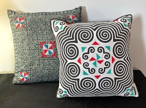 lot 137 image: Two Amazing Accent Pillows