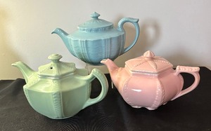 lot 149 image: Vintage 1940s Hall Victorian Feather Plume Starfish Rose Pink Teapot and Blue Spice Birch by Hall Teapot w Lid and Vintage Hall Teapot Connie Celadon Sage Green 1940s Victorian Series