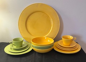 lot 156 image: Vintage Green and Golden Yellow Platter and Dinnerware