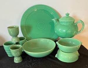 lot 224 image: Gorgeous Green Dinnerware by Fiesta Ware, Franciscan, Vistosa and More