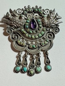 lot 193 image: Vintage Matl Matilde Poulat Jeweled Palomas Repose Sterling Silver Pin