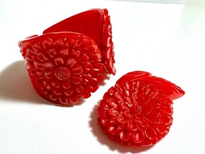 lot 18A image: Vintage Red Art Deco Carved Bakelite Cuff Bracelet and Coordinating Clip