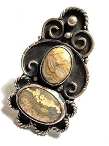 lot 185 image: Vintage Lace Agate and Silver Ring