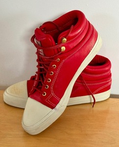 lot 178 image: Reebok Boks Red Dugout Shoes