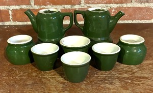 lot 281 image: Vintage Forest Green Pots, Bowls and Dishes by Hall
