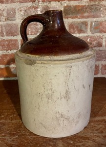 lot 284 image: Vintage Pottery Jug