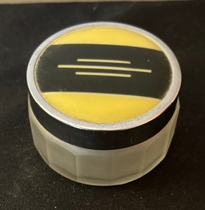 lot 368 image: Vintage Art Deco Trinket  Vanity Dish
