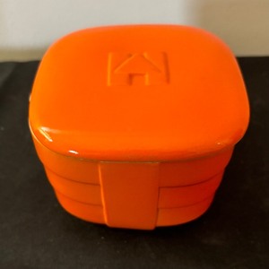 lot 381 image: Vintage Hot Point Dish by Hall