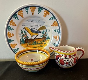 lot 385 image: Mexican Pottery Plate, Bowl and Petite Pitcher