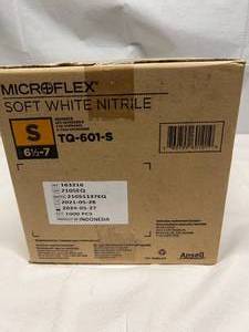 MSRP $220  1 Case (1000 gloves) NEW Ansell TQ-601 Microflex Soft White Nitrile Powder-Free Exam Gloves - Small with HYDRASOFT Skin Moisturizing Technology inner coating helps skin retain 2x more moisture preventing dryness &amp discomfort