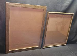 lot 254 image: Set of 2 Framed Picture Frames - One 25x19 inches, One 22.5x18.5 inches