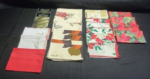 lot 283 image: Lot of 15 Vintage Holiday Themed Napkins and Coasters