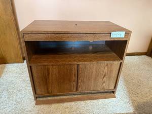 lot 98 image: Vintage Wooden Console Cabinet with Storage - 25x29x16